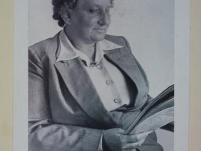 Regina Kägi-Fuchsmann, ca. 1947